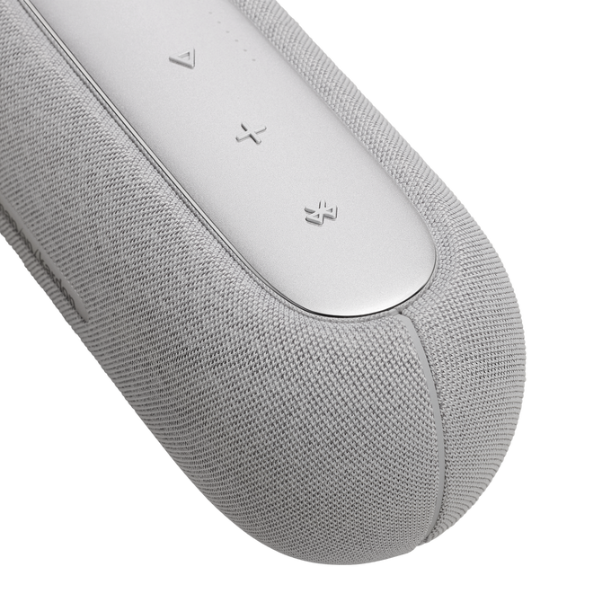 Harman Kardon Luna | Elegant portable Bluetooth speaker with 12