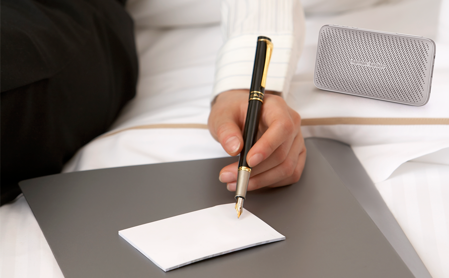 Harman Kardon Esquire Mini 2 | Ultra-slim and portable premium
